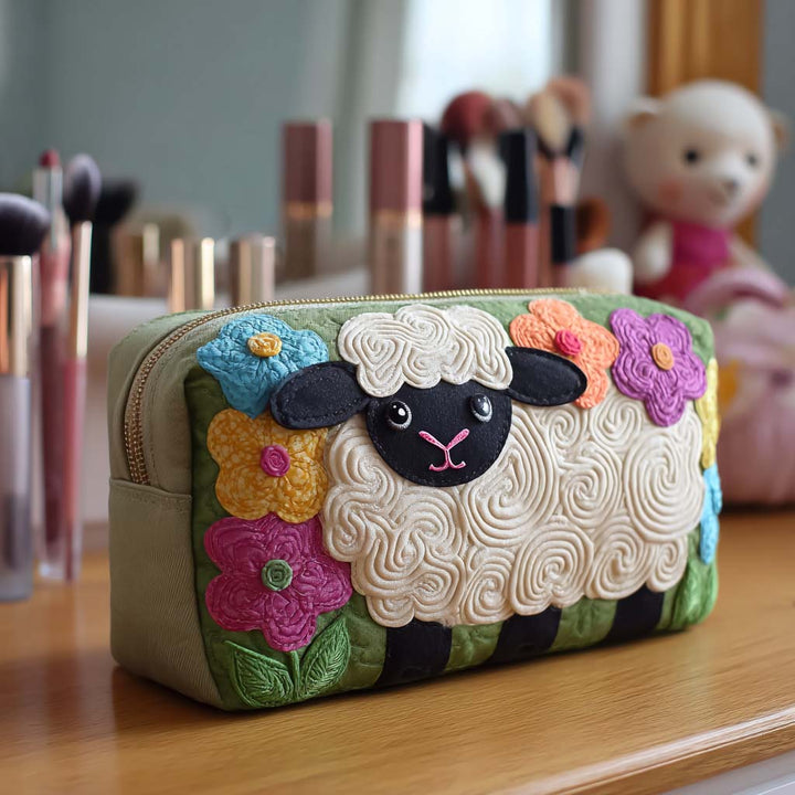 Loïs - Sheep Quilted Toiletry Bag