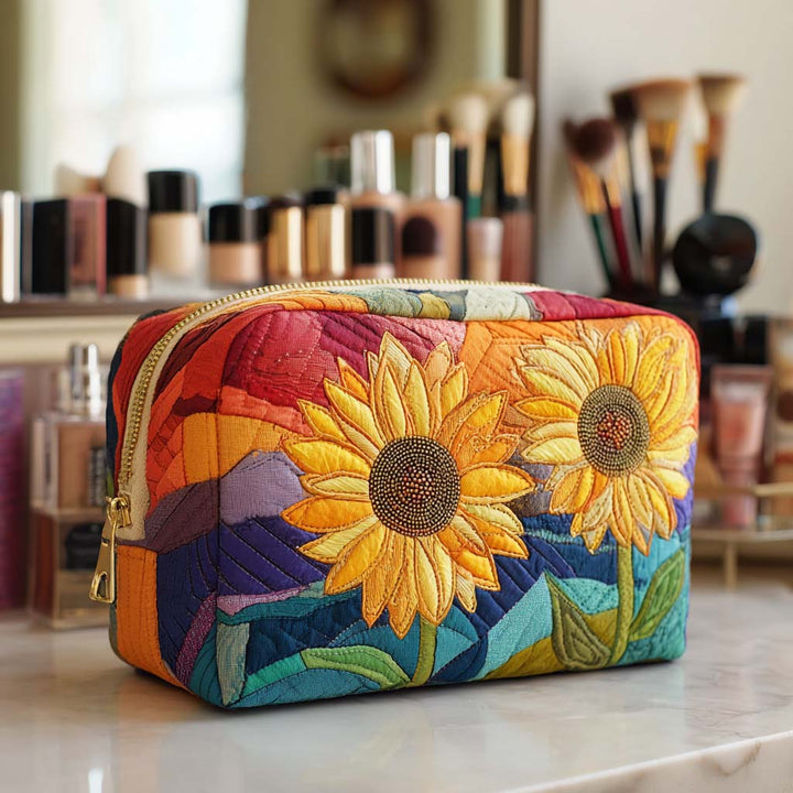Godelieve - Golden Flower Quilted Toiletry Bag