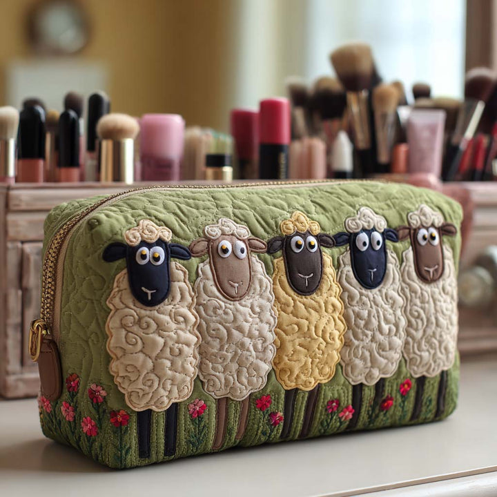 Loïs - Sheep Quilted Toiletry Bag