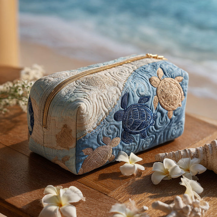 Eva - Sea Turtle Quilted Toiletry Bag