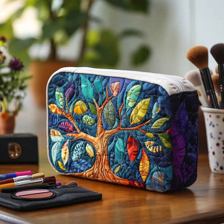 Evi - Quilted Toiletry Bag with Symbolic Tree Design