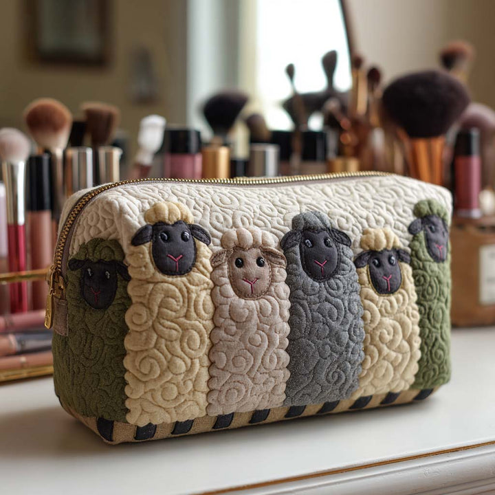 Loïs - Sheep Quilted Toiletry Bag